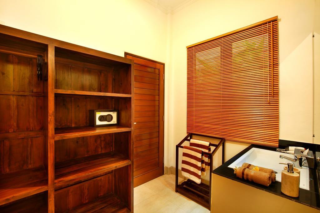 De Liza Villa Seminyak Beachside By Bali Asia Villa Экстерьер фото