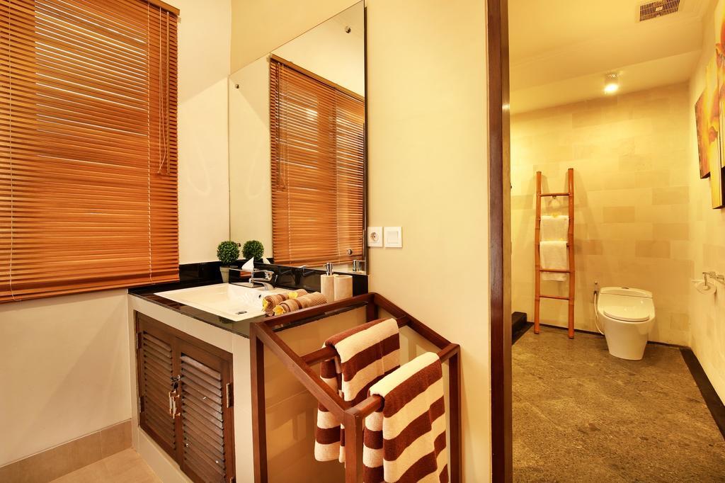 De Liza Villa Seminyak Beachside By Bali Asia Villa Экстерьер фото